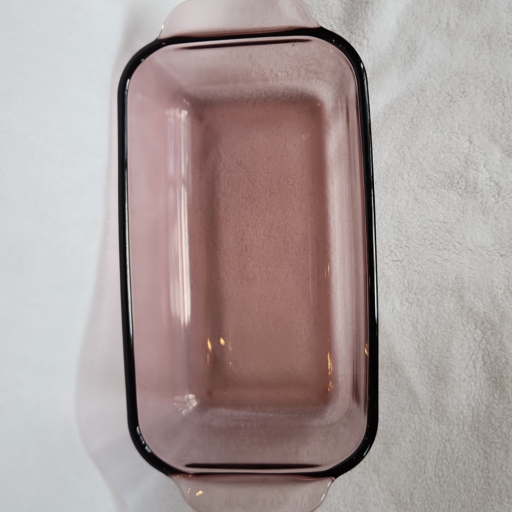Pyrex Vintage Cranberry 1.5qt 8.5x4.5x2.5 Loaf Pan - Picture 2 of 5